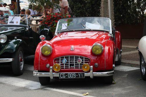 2025-06-15 Rassemblement voitures anciennes Golfe Juan